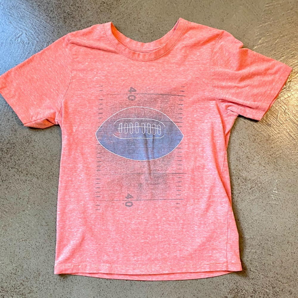 Red Camel Football Tee. Boys Large.